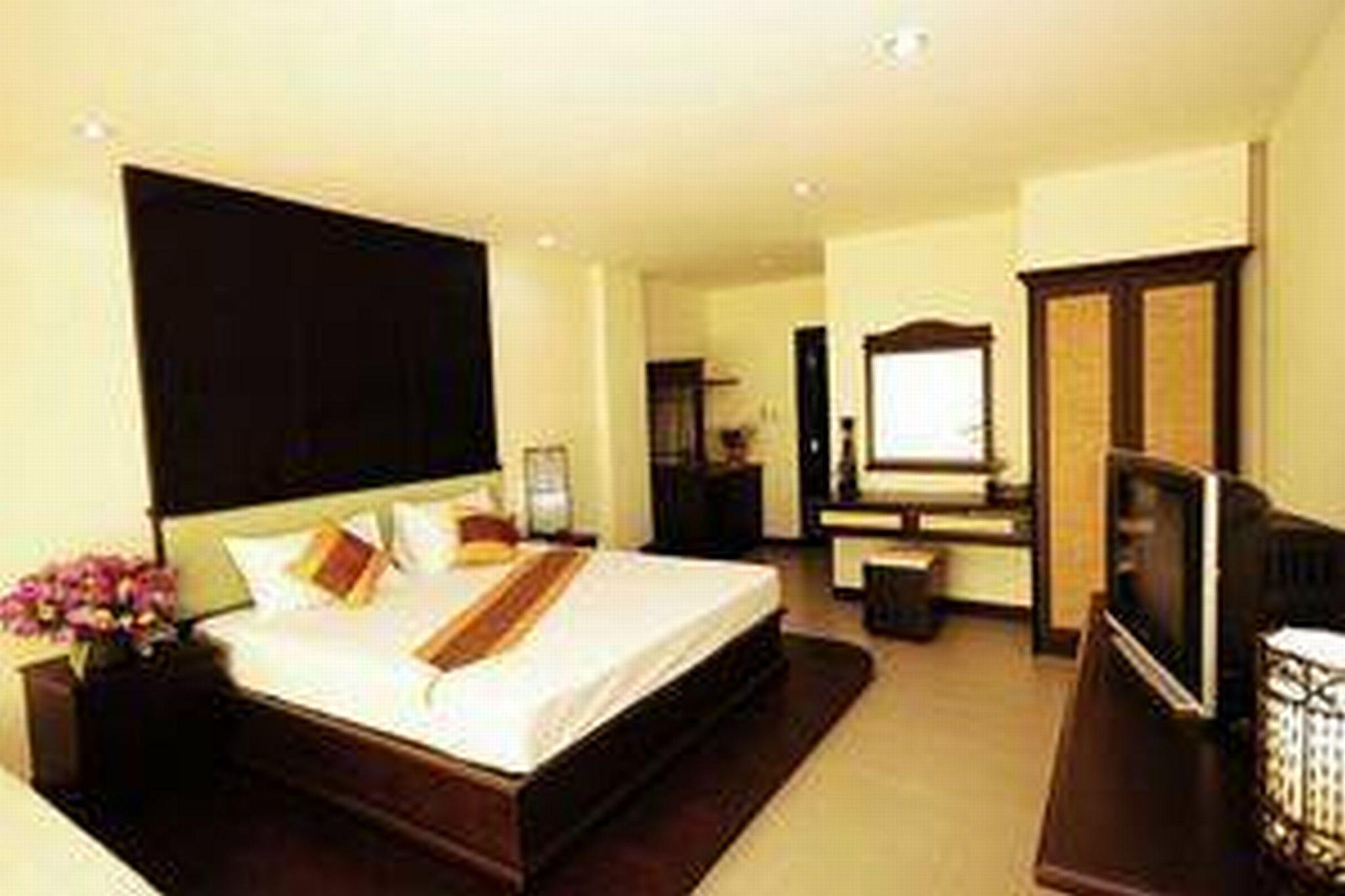 Royal Nakara Ao Nang Hotel Exterior photo