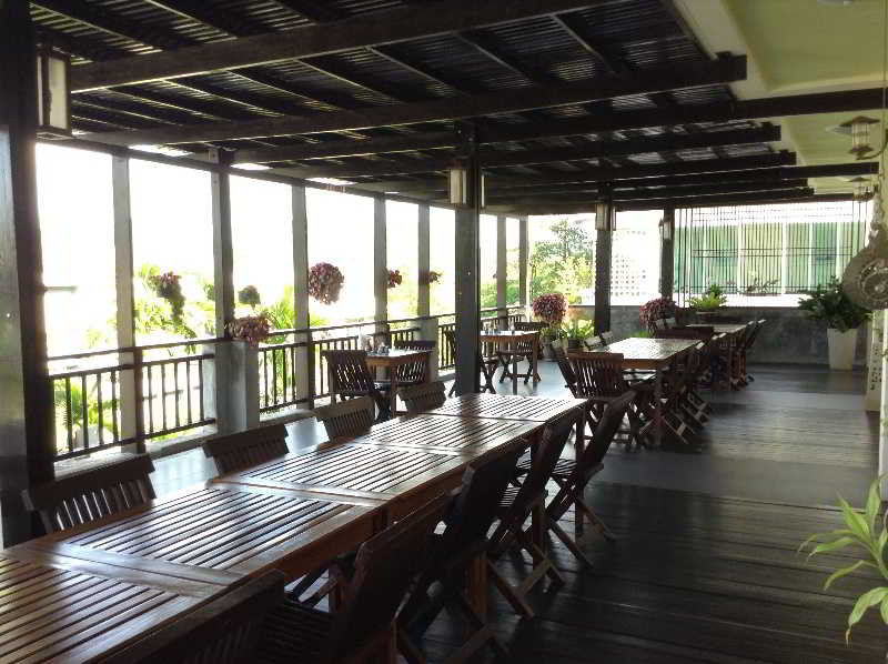Royal Nakara Ao Nang Hotel Exterior photo