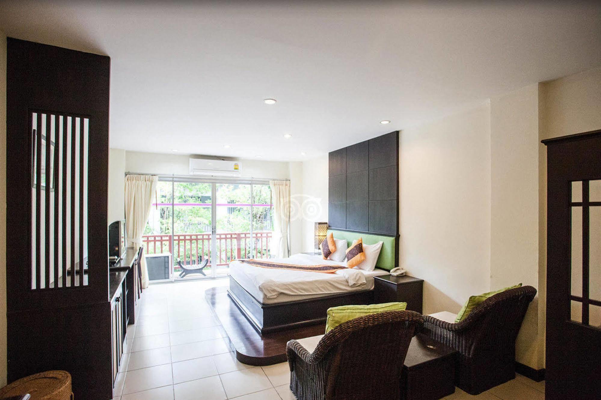 Royal Nakara Ao Nang Hotel Exterior photo