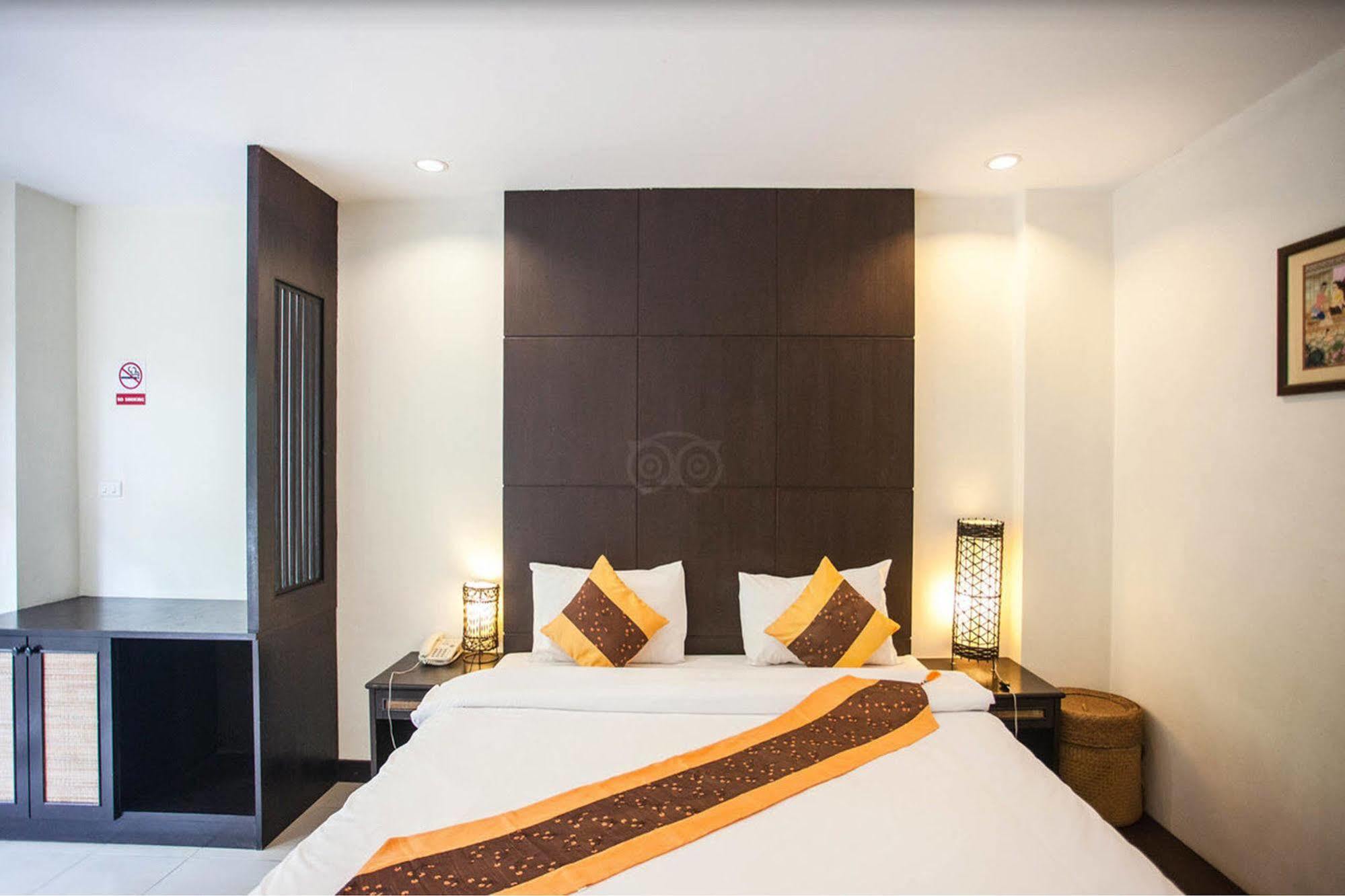 Royal Nakara Ao Nang Hotel Exterior photo